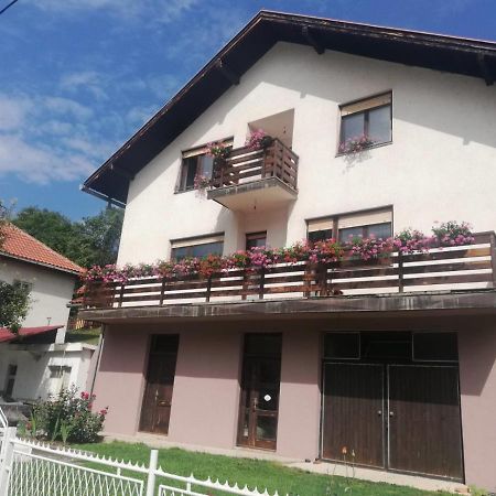 Apartman Draga Bed & Breakfast โมกราโกรา ภายนอก รูปภาพ