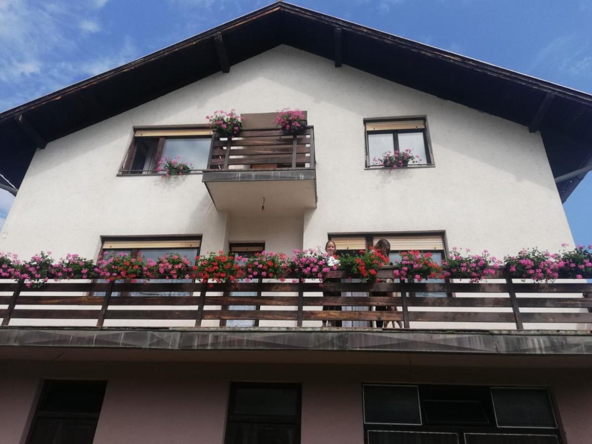 Apartman Draga Bed & Breakfast โมกราโกรา ภายนอก รูปภาพ